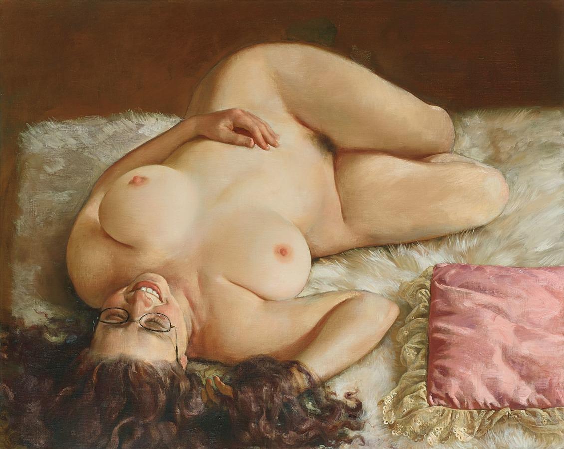 Reclining nude in wire-rimmed glasses on a white fur throw, a pink satin cushion beside her, oil on canvas