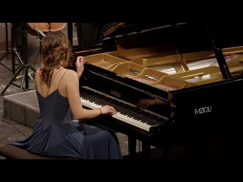 Cover for Beethoven: Piano Concerto No.3 Op.37 - Maya Oganyan, Eduard Topchjan, Armenian National Philarmonic